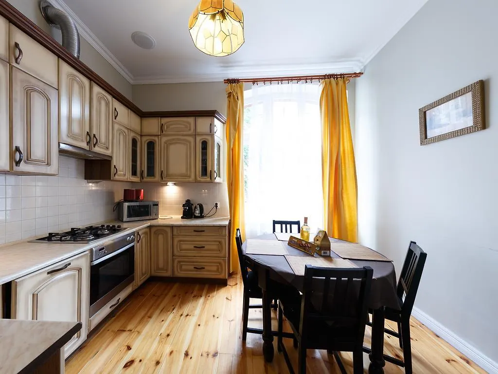 Villa Rosa Apartment - Happy Hours Σόποτ